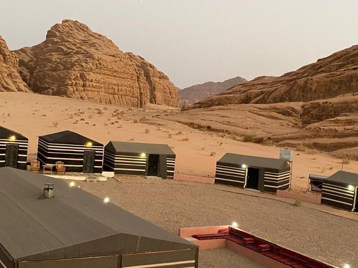 וואדי רם Zarb Desert Camp מראה חיצוני תמונה